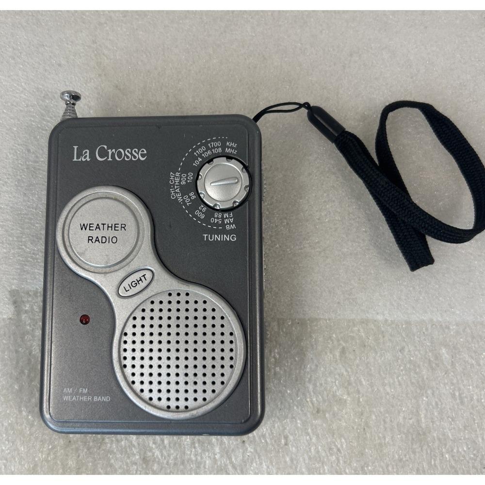 La Crosse Weather AM/FM Radio Emergency NOAA LED Flashlight 809-905 Read